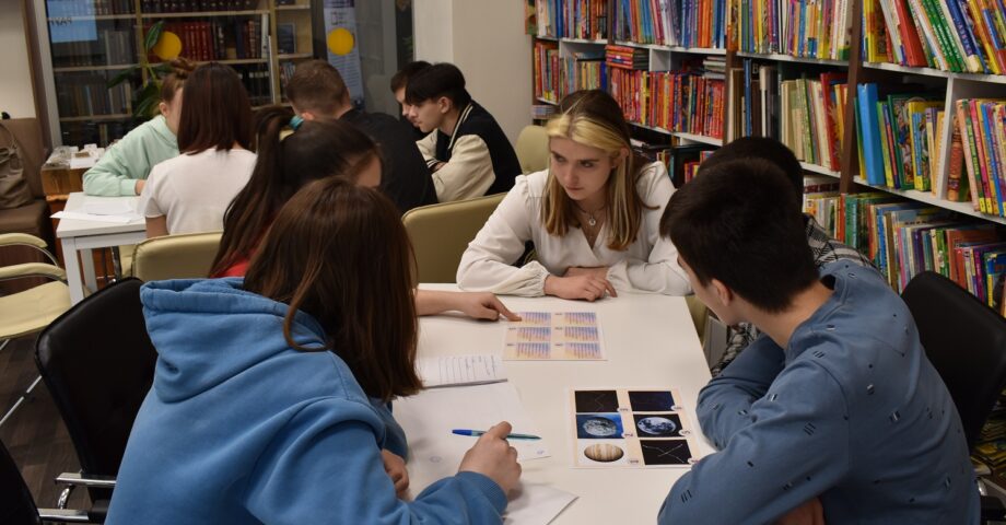 В Лискинской центральной районной модельной библиотеке прошёл квиз «Игры разума»